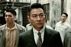 香港电影里，阿sir们为何从不进九龙城里抓人？中国最特殊的领土图片