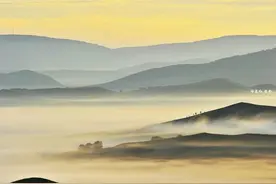 二零二一年《金秋乌兰布统草原写意》徐长红摄影图片