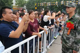 新兵家长要注意！孩子进入部队以后，要做好这3点图片
