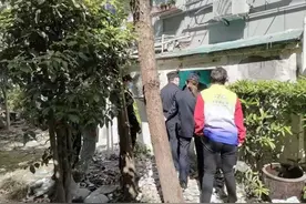 居民破墙开窗？普陀城管：改回去图片