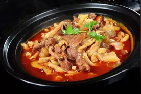 公安牛三鲜（武汉东来醇酒店公安牛杂招牌菜品）图片