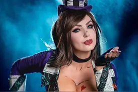 画风清奇，性感狂野，为何该系列女性角色照样惹人爱图片