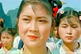黄婉秋：因演刘三姐遭批斗险些被枪毙，老百姓都看哭了，但我无悔图片