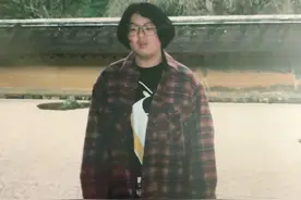 日本小哥瘦了50斤后，晒减肥前后对比照，胖哥变美男子判若两人图片