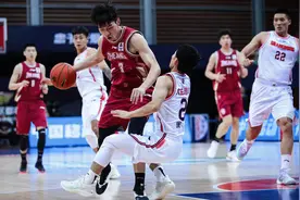 朱旭航半场27分吴前10中1仅得5分 广东8人上双大胜浙江三战全胜图片