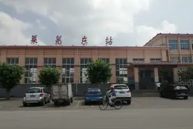 只为一趟列车而存在的小站图片