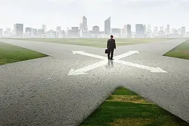 为什么你如此优秀，却还那么焦虑图片