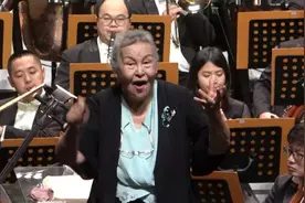 第十五届中国合唱节开幕，90岁指挥家郑小瑛指挥《黄河大合唱》图片