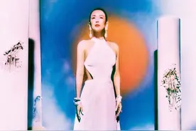 章子怡拿下《VOGUE》金九封面，佩戴5亿2千万的珠宝太奢华图片