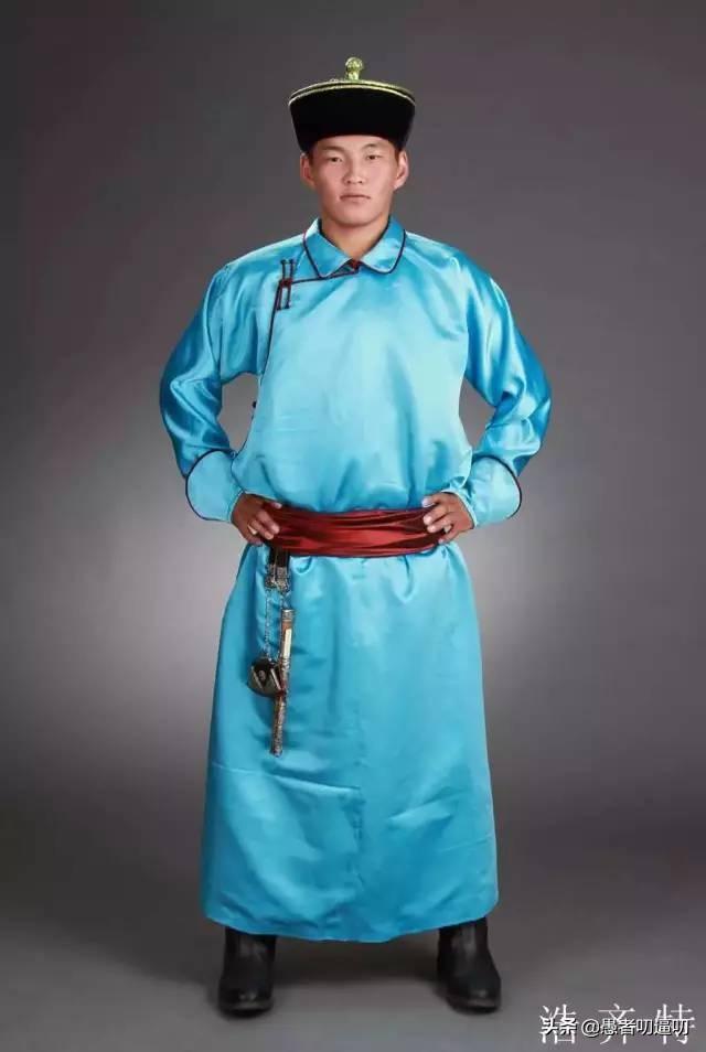 蒙古族各部落特色服饰