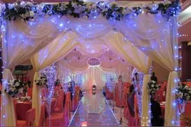 娶一个哑巴媳妇，婚后第一天我去厨房找她，居然听到她打电话！图片