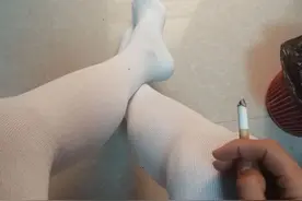 男生都会穿打底裤了，你还在踩雷？这3种款式又土又丑不要穿图片