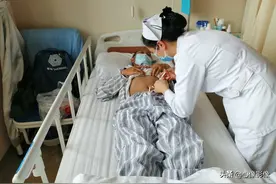 弟弟为救重病的我，与女友分手，背负债务，有些人一旦错过就不再图片