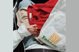 150句官宣恋爱文案，甜蜜指数五颗星图片