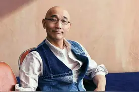 多年后终于听懂《一生所爱》，方知卢冠廷的情深似海图片