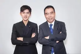 为何欧阳娜娜和陈飞宇双方父母互看不上，哪家的娱乐圈背景更强？图片