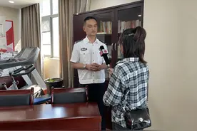 接连突然变道？就算无接触，也要承担责任图片