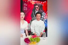 薇娅和谢霆锋直播，喊他开演唱会，说出了很多人的心里话图片