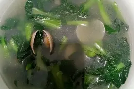 家常菜 蛤蜊青菜汤图片
