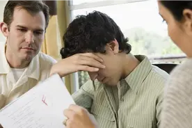 孩子考砸后果很严重？父母正确应对才是关键，5步轻松解决问题图片