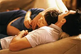 湖南90后女孩奉子成婚嫁富二代，怀孕仅4个月，就遭老公婆婆毒打图片