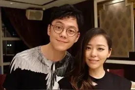 告别狗血前夫，张靓颖再次迎来爱情！暖心年下男，发文示爱图片