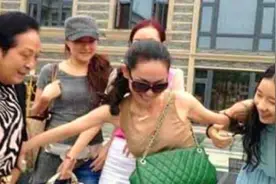 大师王林有多能骗？李冰冰给他下跪，赵薇找他开光，马云亲自拜访图片