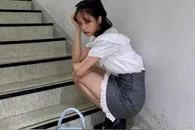 “德善”李惠利剧外太成熟，“渔网”短袖配恨天高，不丰满却撩人图片