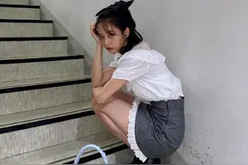 “德善”李惠利剧外太成熟，“渔网”短袖配恨天高，不丰满却撩人图片
