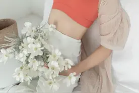 从讨好到自赏，健康文胸成为新时代女王穿衣主流图片