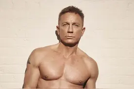 007  丹尼尔·克雷格 Daniel Craig GQ USA 2020 4月号封面图片