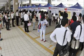 大学校园招聘会有哪些“潜规则”？答案太现实，总结有五点图片