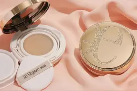 看了2021的春夏底妆新品，混油皮哭晕在厕所，干皮却偷偷笑了图片