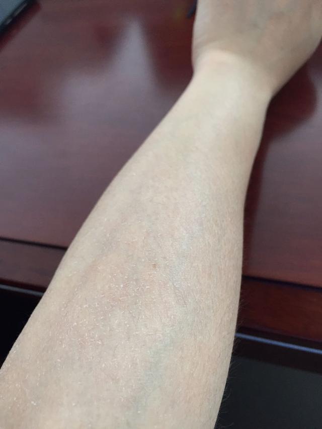 理肤泉身体乳含硅吗