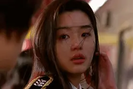 “妙龄少女”一夜间变成老人，20岁却满脸皱纹，抗老有多重要？图片