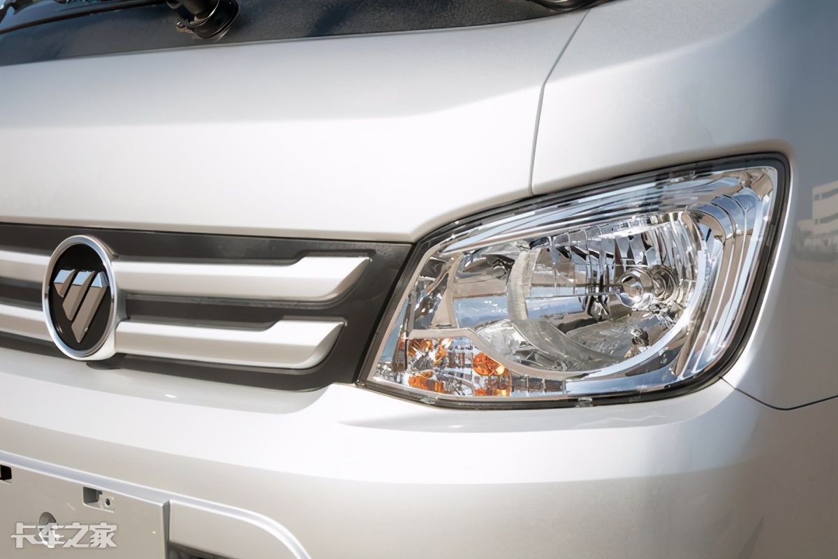 福田单排汽油版小货车_福田瑞沃小金刚Q版自卸车_微卡运输车型推荐