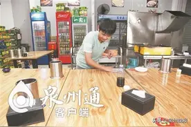 阳光学子在逆境中奋进 高考一结束就去打工挣学费图片