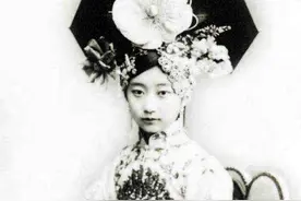 老照片：还原历史上的格格们，图1晚清最美格格，图6成了大汉奸图片