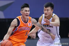 cba积分榜！前7名6支南方球队，深圳反超广东，北控追近首钢图片