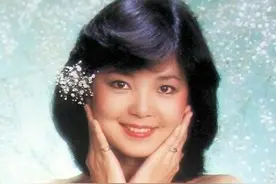 1995年，邓丽君去世脸上留巴掌印，25年后，死亡真相被钟南山揭露图片