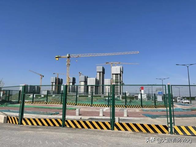 高新CID四盘同期登记开售 阳光城檀境为何成了“差等生”