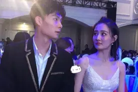 知名女星徐璐失恋2年后，再现身：穿粉红色肩带裙跳可爱舞走红图片