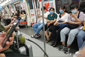 关系不好的，最好不要蹭车！他想拉个人分摊油费，你想蹭车省点钱图片