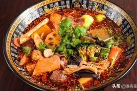 重庆人民都爱吃的重庆冒菜，为什么这么受欢迎？看加盟店是怎么做图片