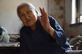 104岁小脚奶奶，长寿秘诀特别，道理看着简单，做起来太难图片