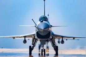 歼10迎来23岁生日！半隐身歼10D可否安排？战力对标美军超级F16！图片