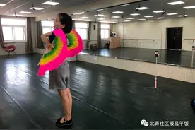 线上舞起来！昌平文化馆开展线上广场舞培训图片