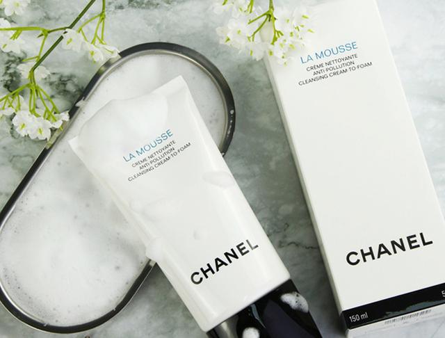 热门的洗面奶推荐：这些品牌洗面奶深层清洁毛孔控油祛痘效果好