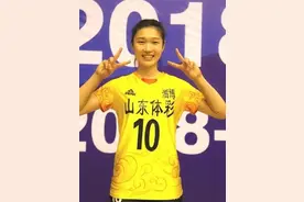 真敢说！中国女排王梦洁爆料李童泳池糗事，称自己美好幻想破灭图片
