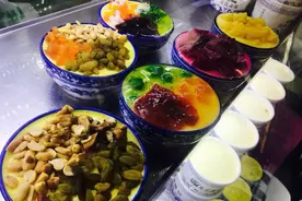 西宁最知名的美食城，夏天外地游客爆满，而本地人却很少光顾图片